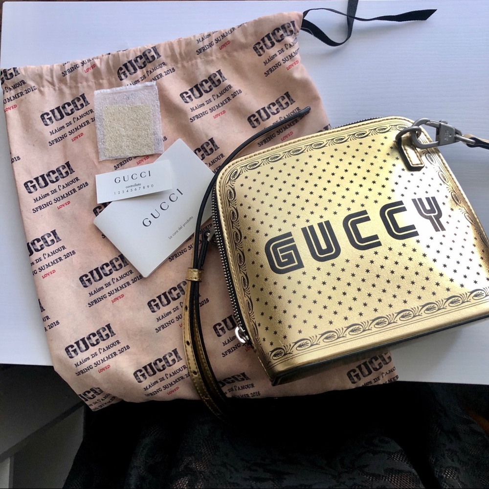 SOLD Gucci GUCCY Sega Script Dome Crossbody - Picture 14 of 16